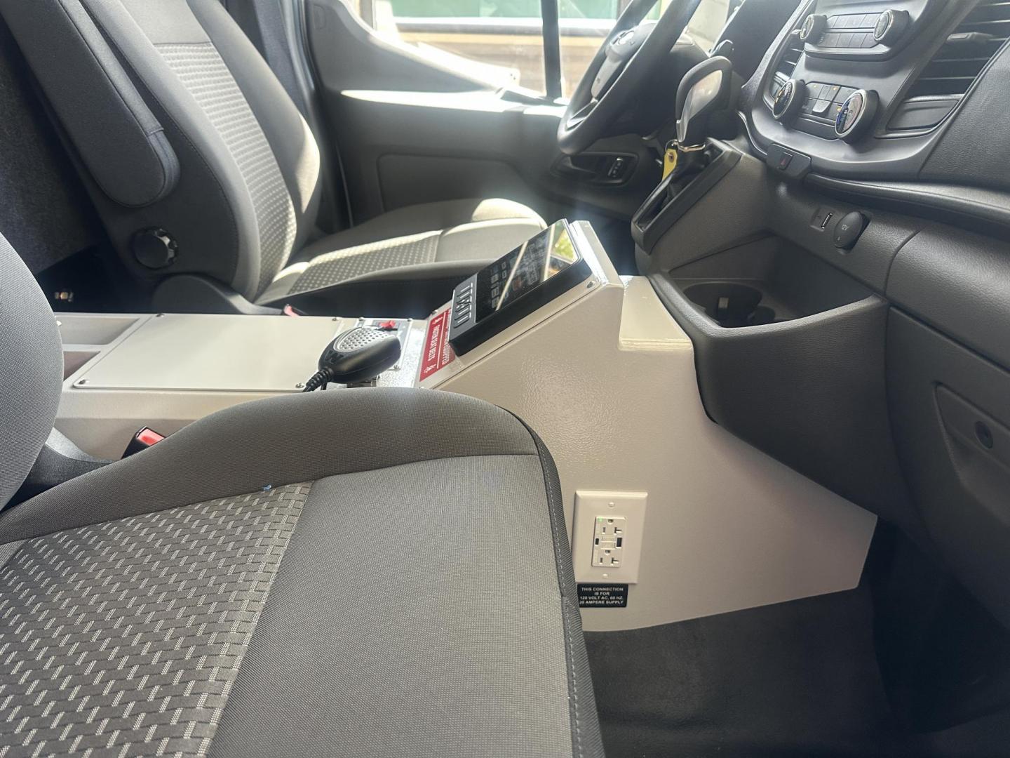 2025 White FORD HG RTR - Photo#17